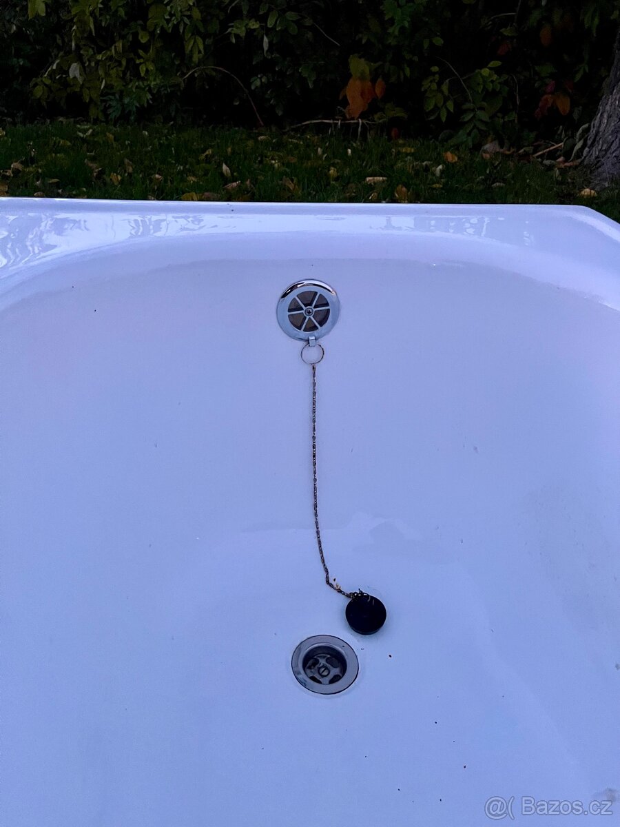 vana Clivia top classic 1600x700 - 4