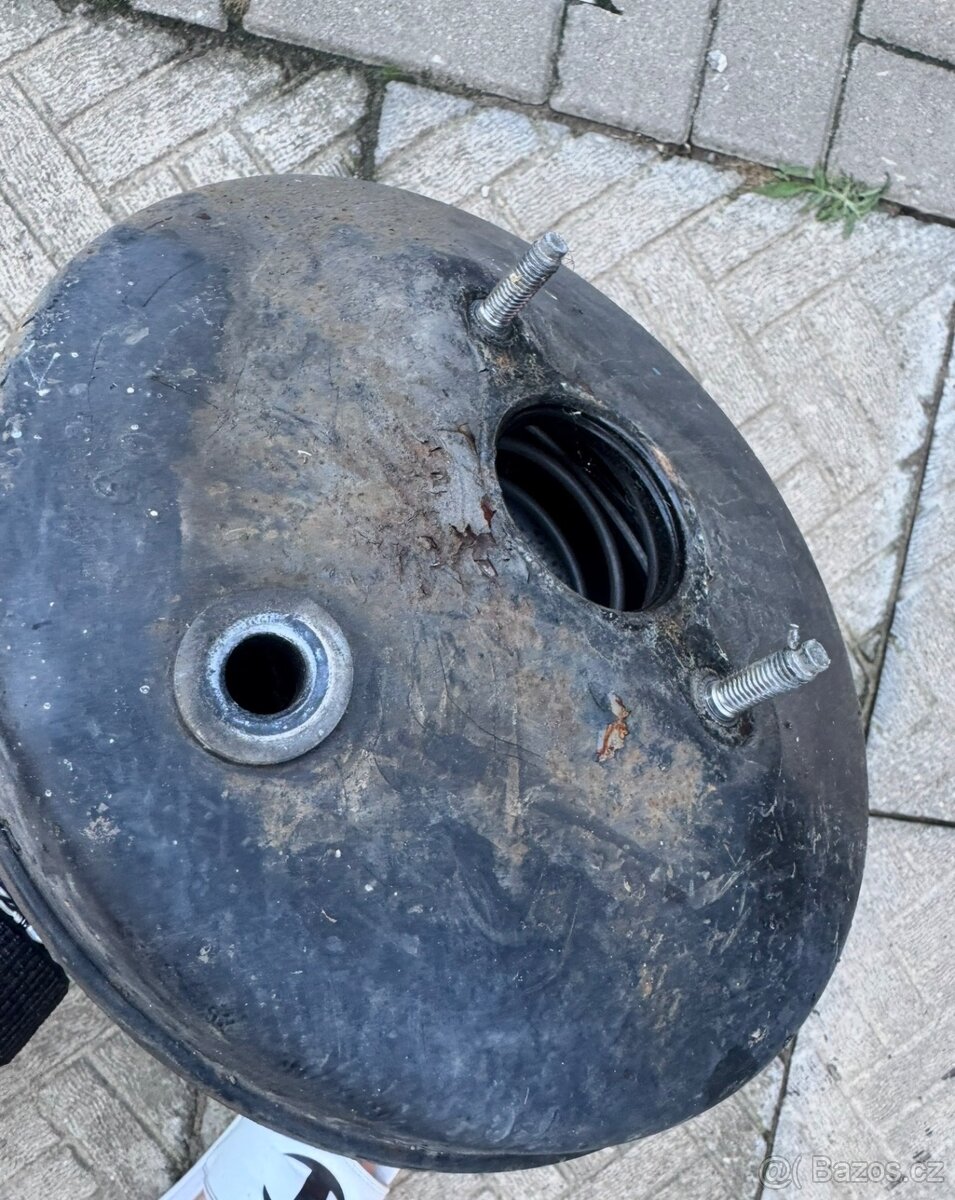 Citroën C1 - nádobka, posilovač a ABS - 4