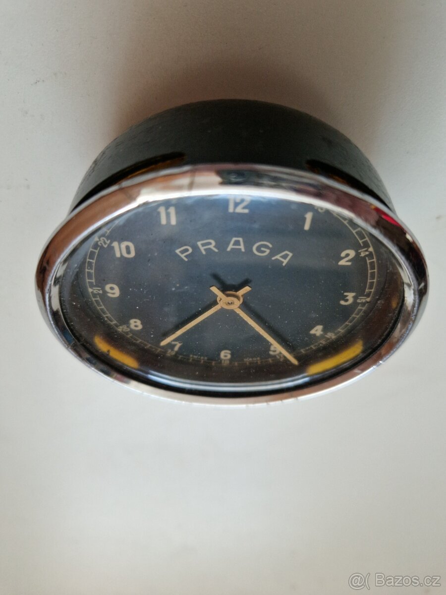 PRAGA - 4