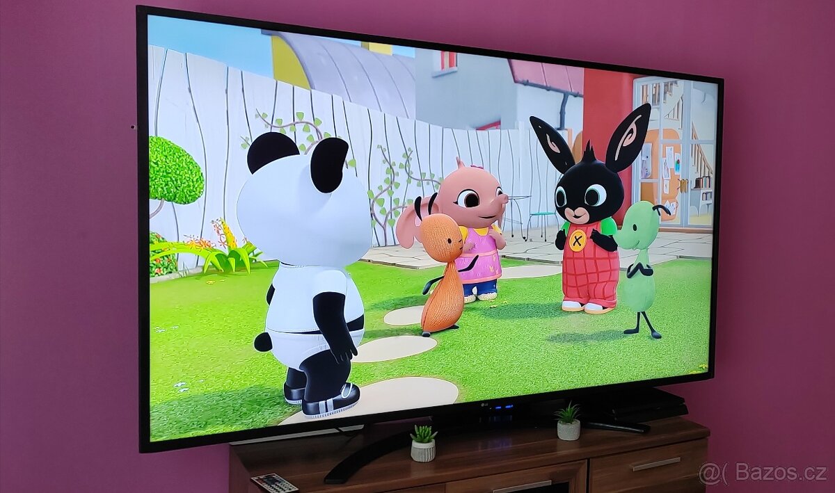 Prodám smart TV LG 177 cm - 4