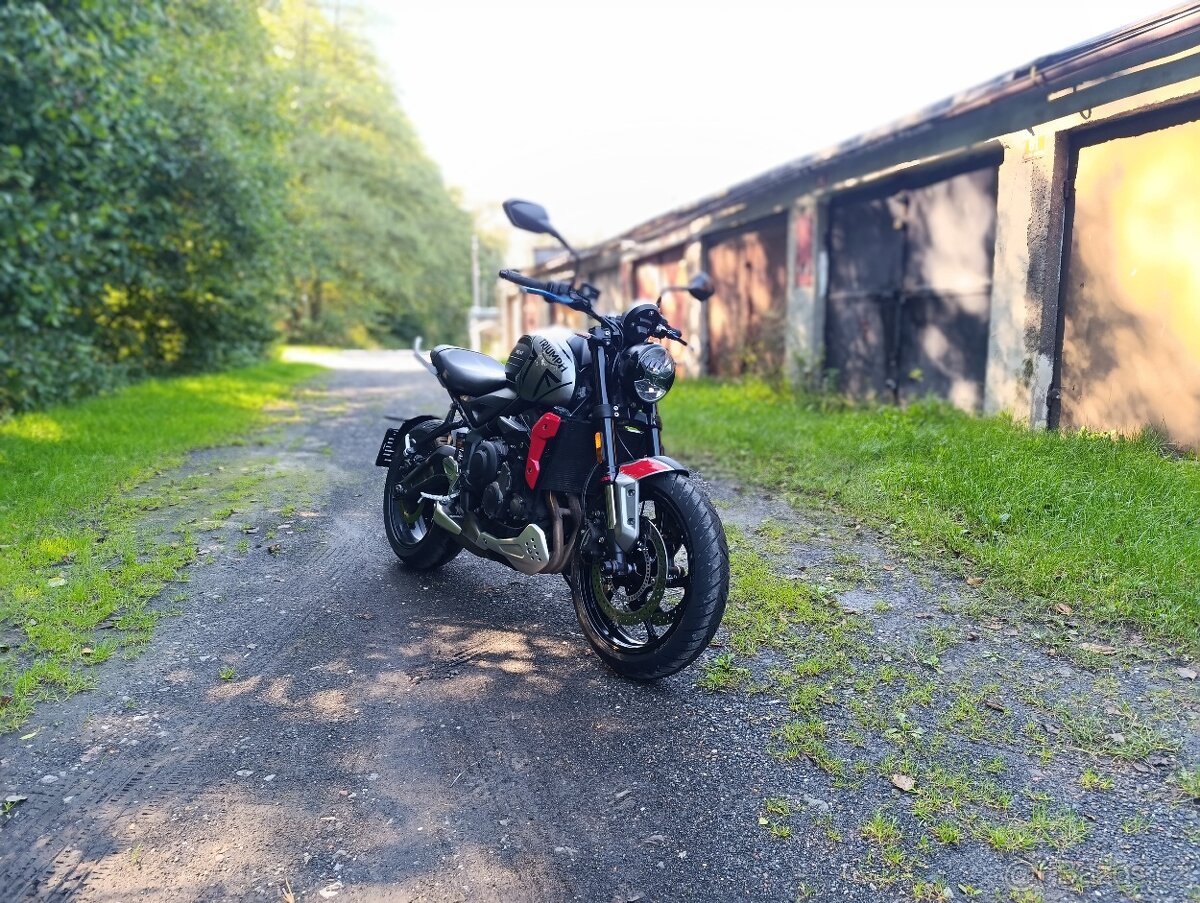 Triumph Trident 660 - 4