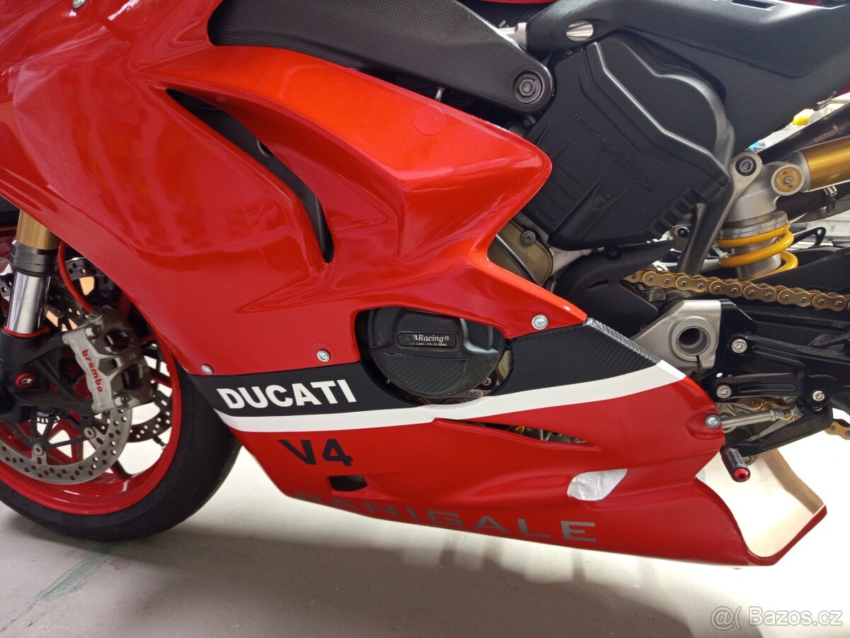 Ducati Panigale V4 - 4