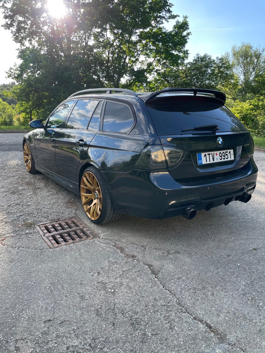 BMW e91 335xi - 4