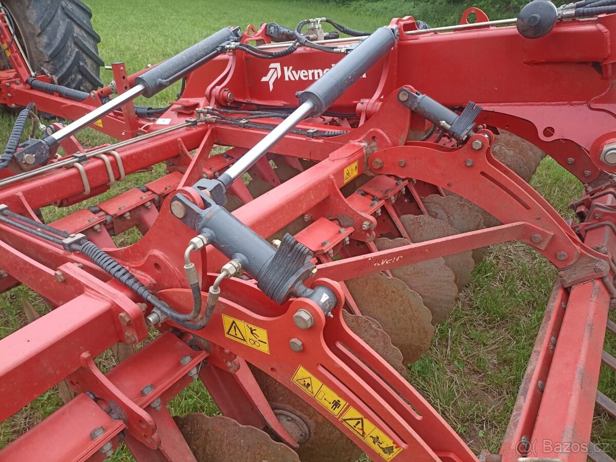 Diskový podmítač KVERNELAND Qualidisc Farmer 5000T - 4