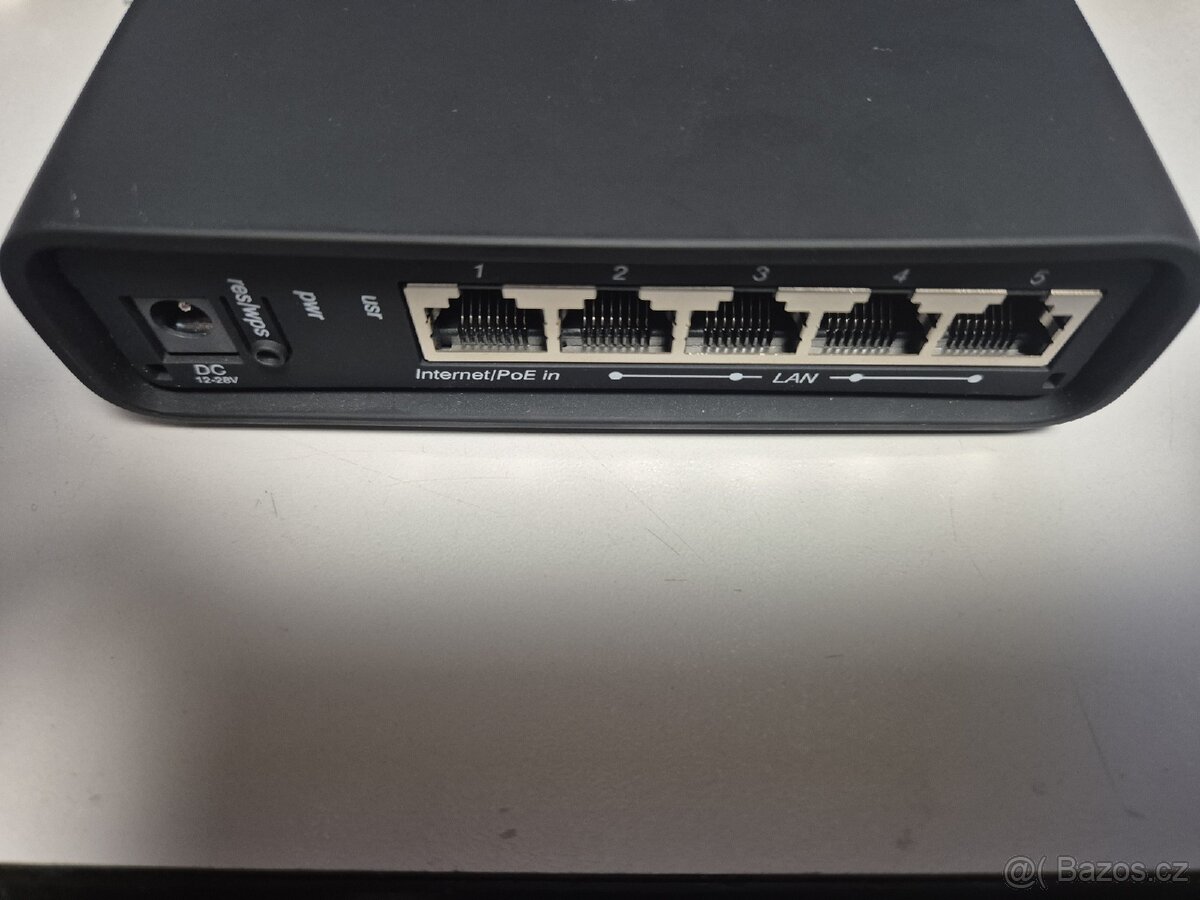Mikrotik RBD52G - 4