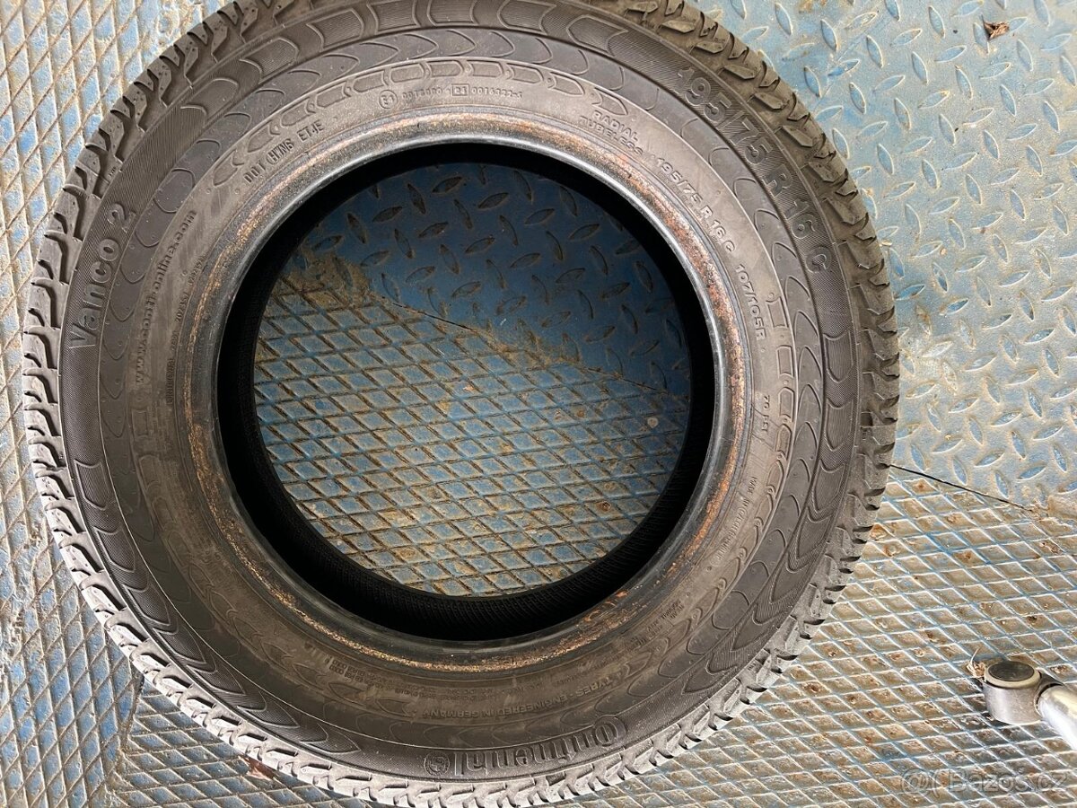 Prodam pneu mix 225/65 R16C - 195/75 R16C - 4