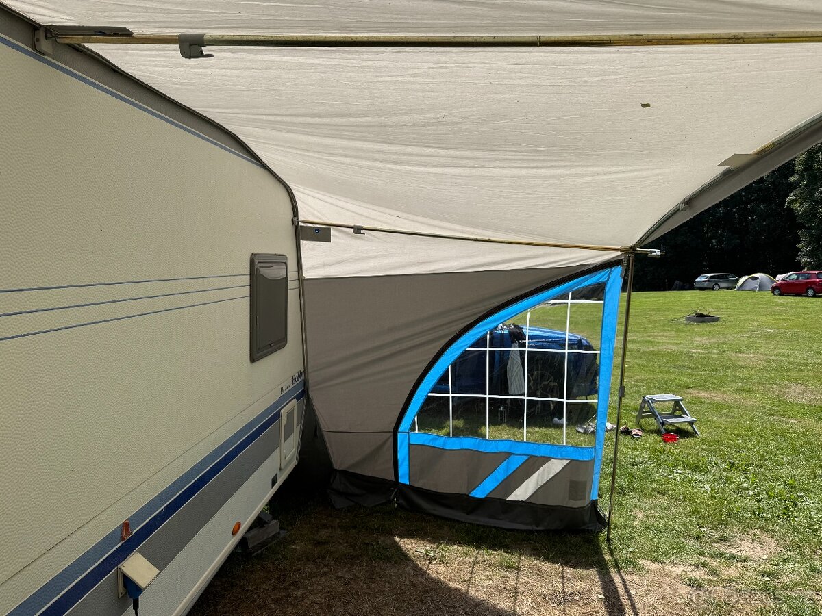 Karavan, obytný přívěs Hobby 495 - 4