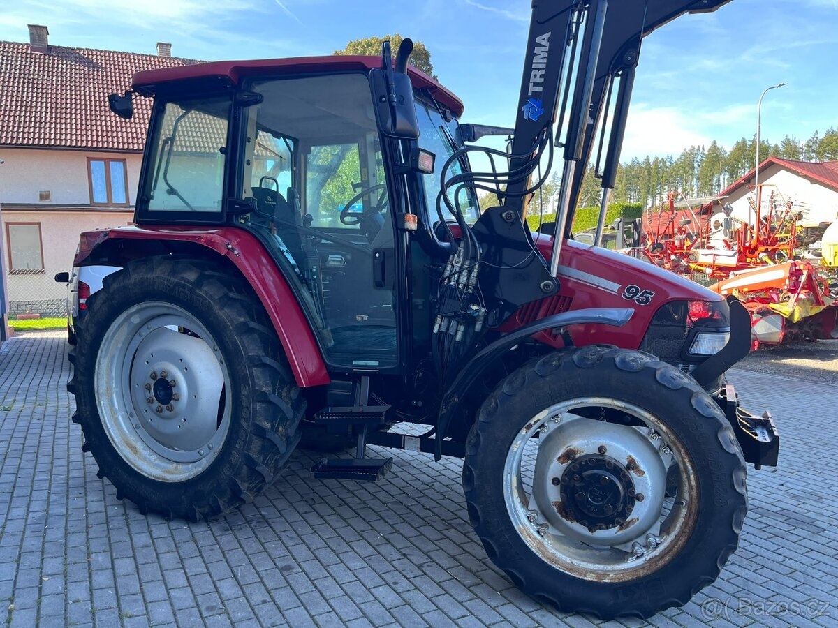 Traktor CASE JXU 95 - 4