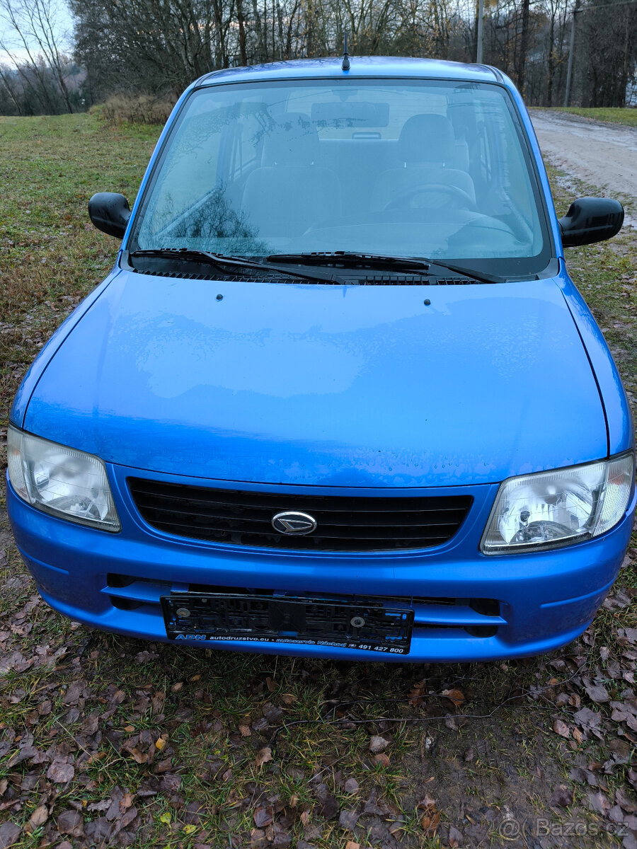 Daihatsu Cuore - 4