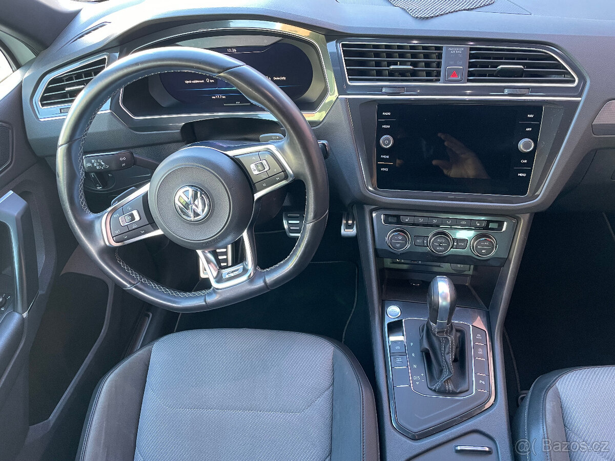 Volkswagen Tiguan R-line - 4