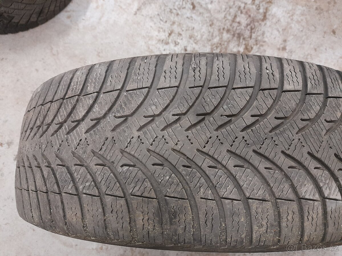 215/55/16,205/50/17,215/55/17 Zimní po1ks - 4