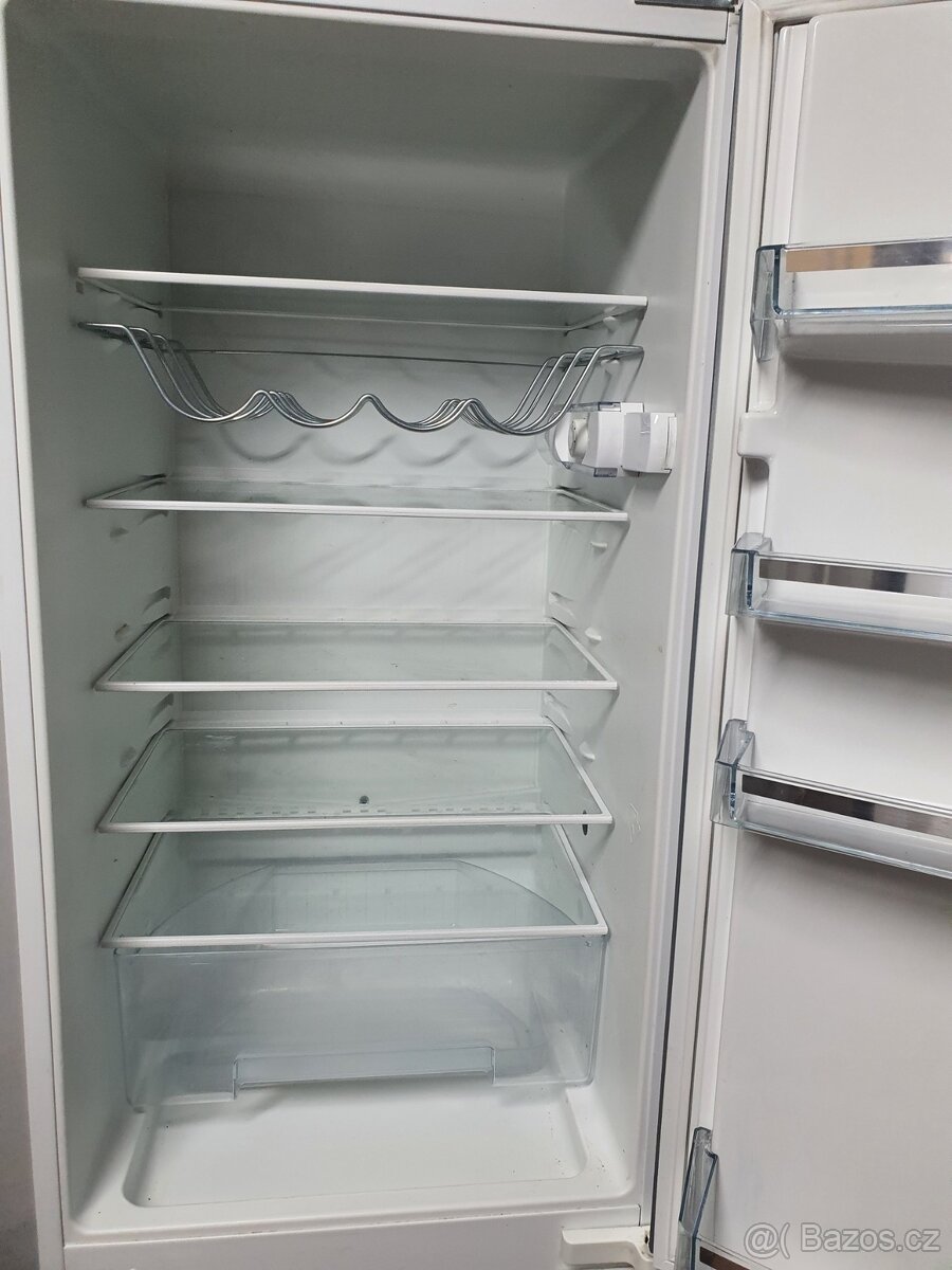 TOP VESTAVNÁ lednice s mrazákem SIEMENS - 4