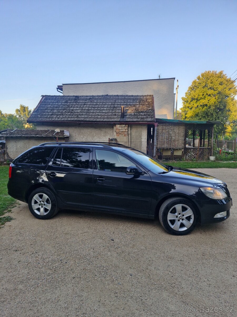 Škoda Octavia 2 2.0 TDi DSG - 4