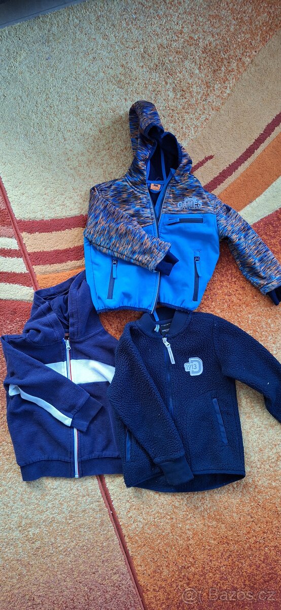 Prodám set oblečení pro kluka 92,98,103 - 4