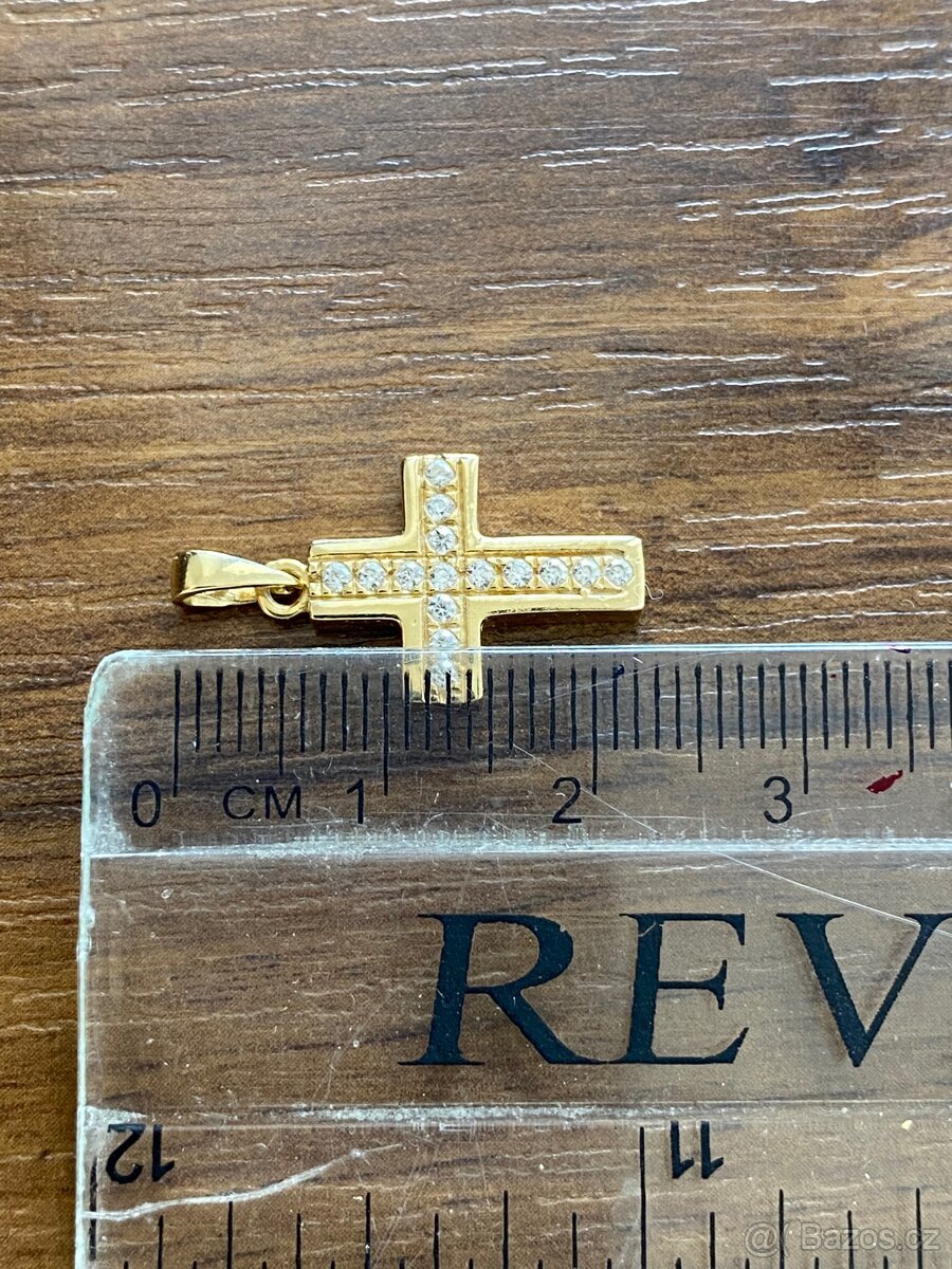 Zlatý přívěsek - 4