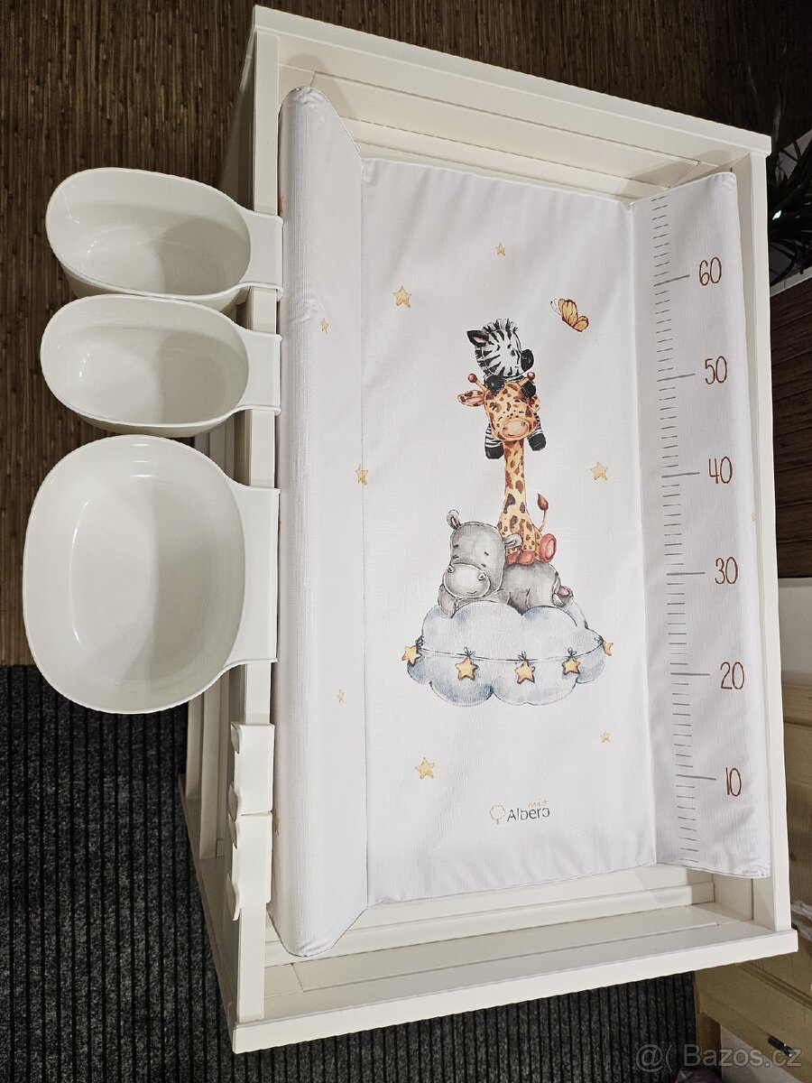 Přebalovací pult - 4