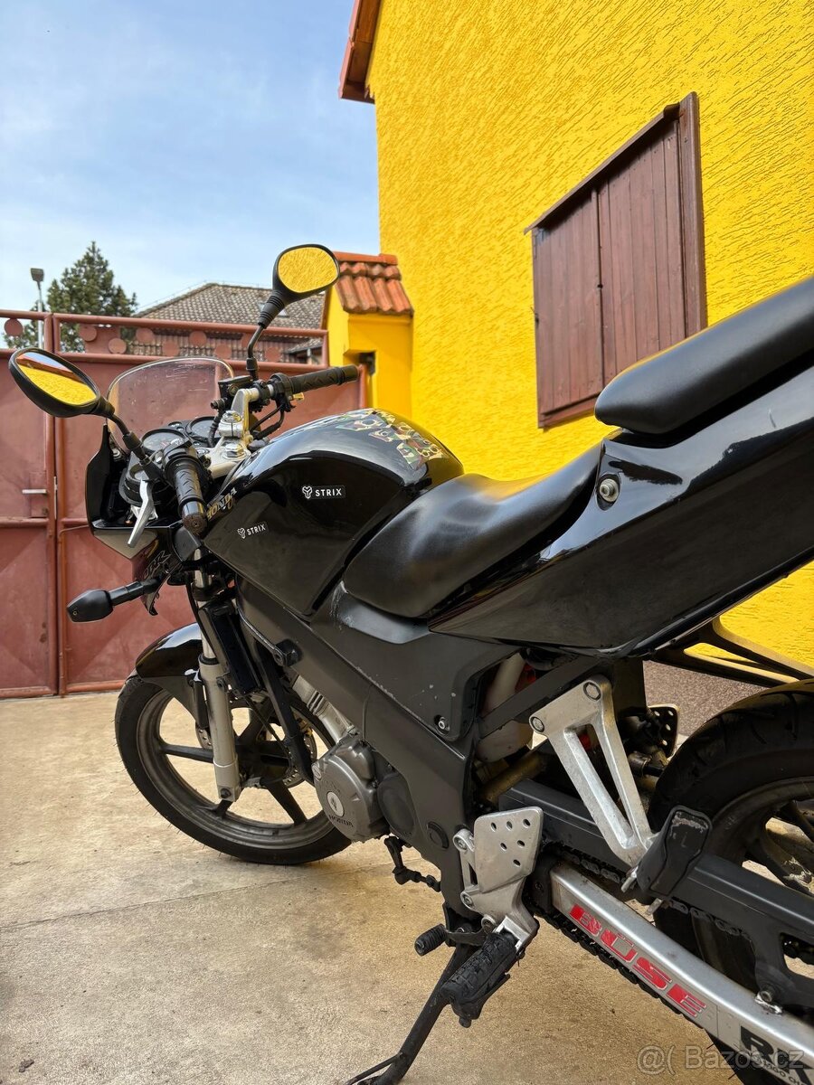 Honda CBR 125 2005 - 4