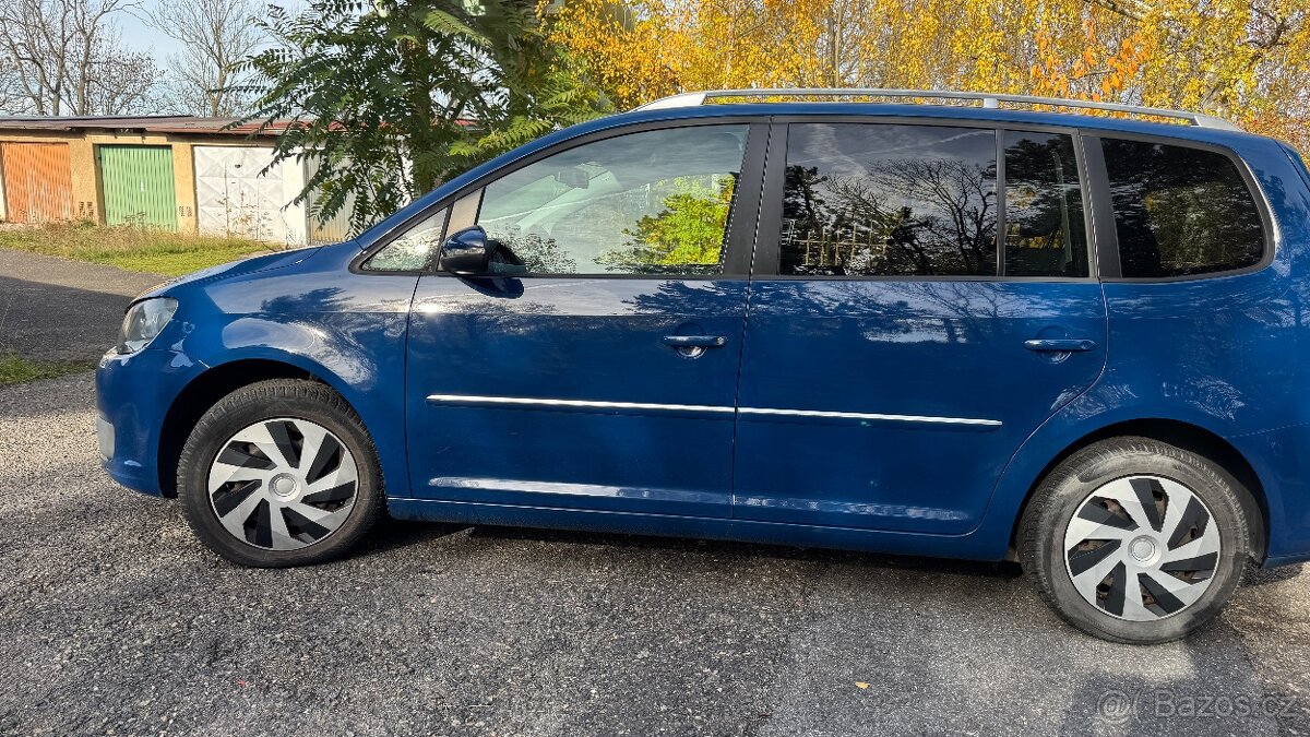 Touran s nakladačem - 4