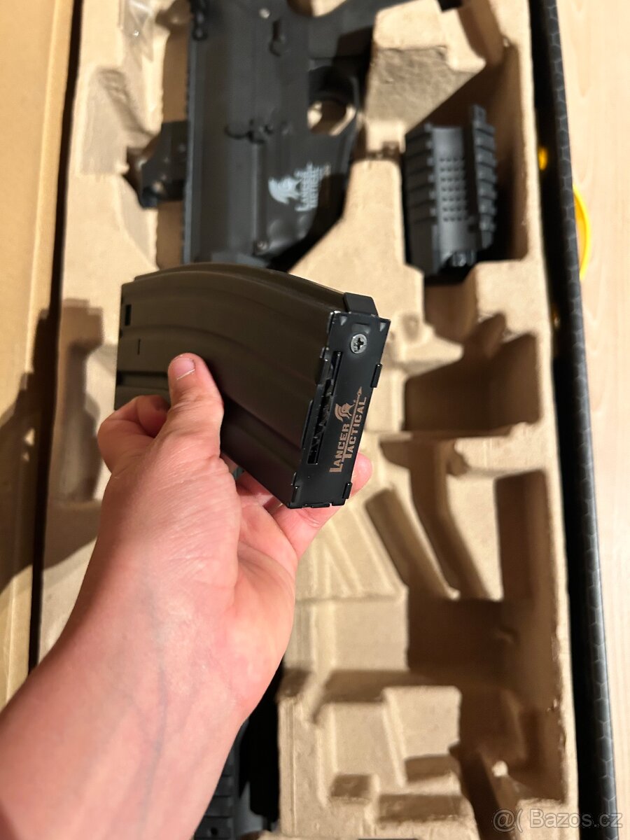 Airsoftová zbraň lancer taktikal - 4