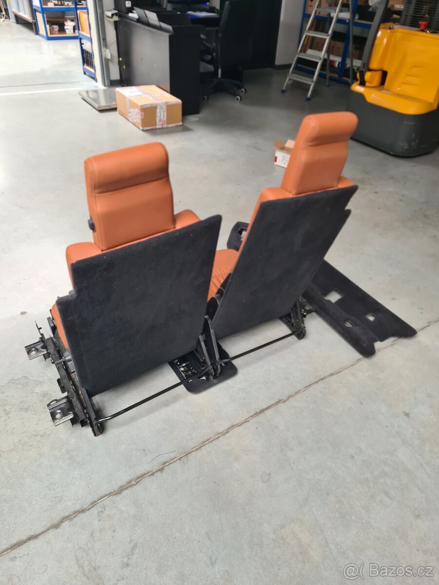 Sedadla Land Rover Discovery 3 a 4 - 4