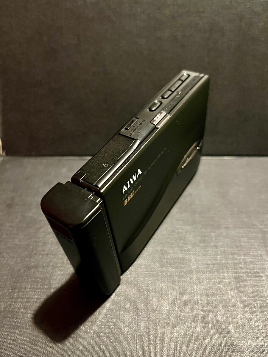 Aiwa HS-PL70 – špičkový kazetový walkman - 4