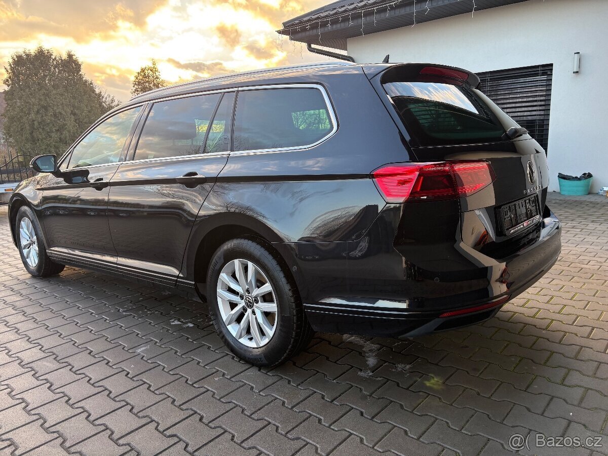 VW Passat 2tdi dsg M.R2022 ful led matrix acc tažne Panorama - 4