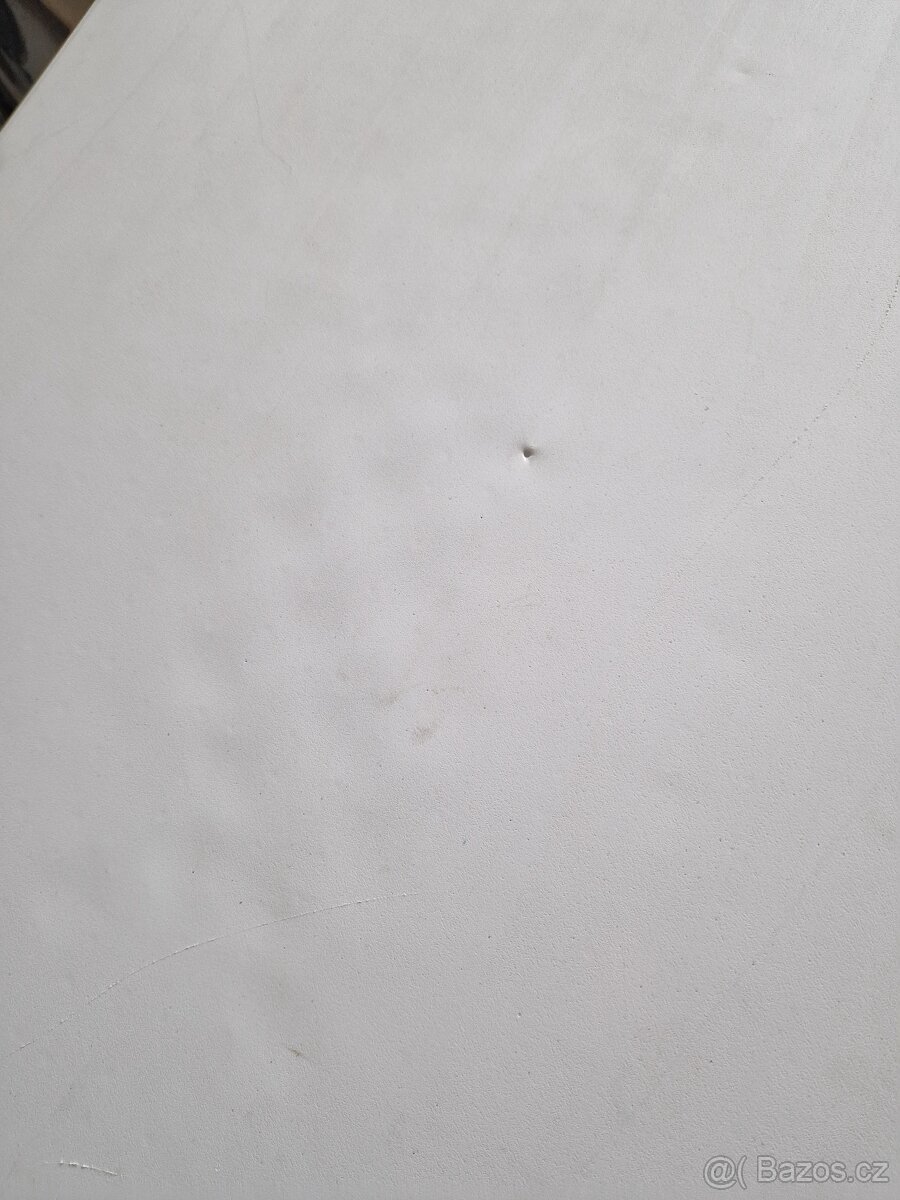 Vyřazené stoly catering - 4