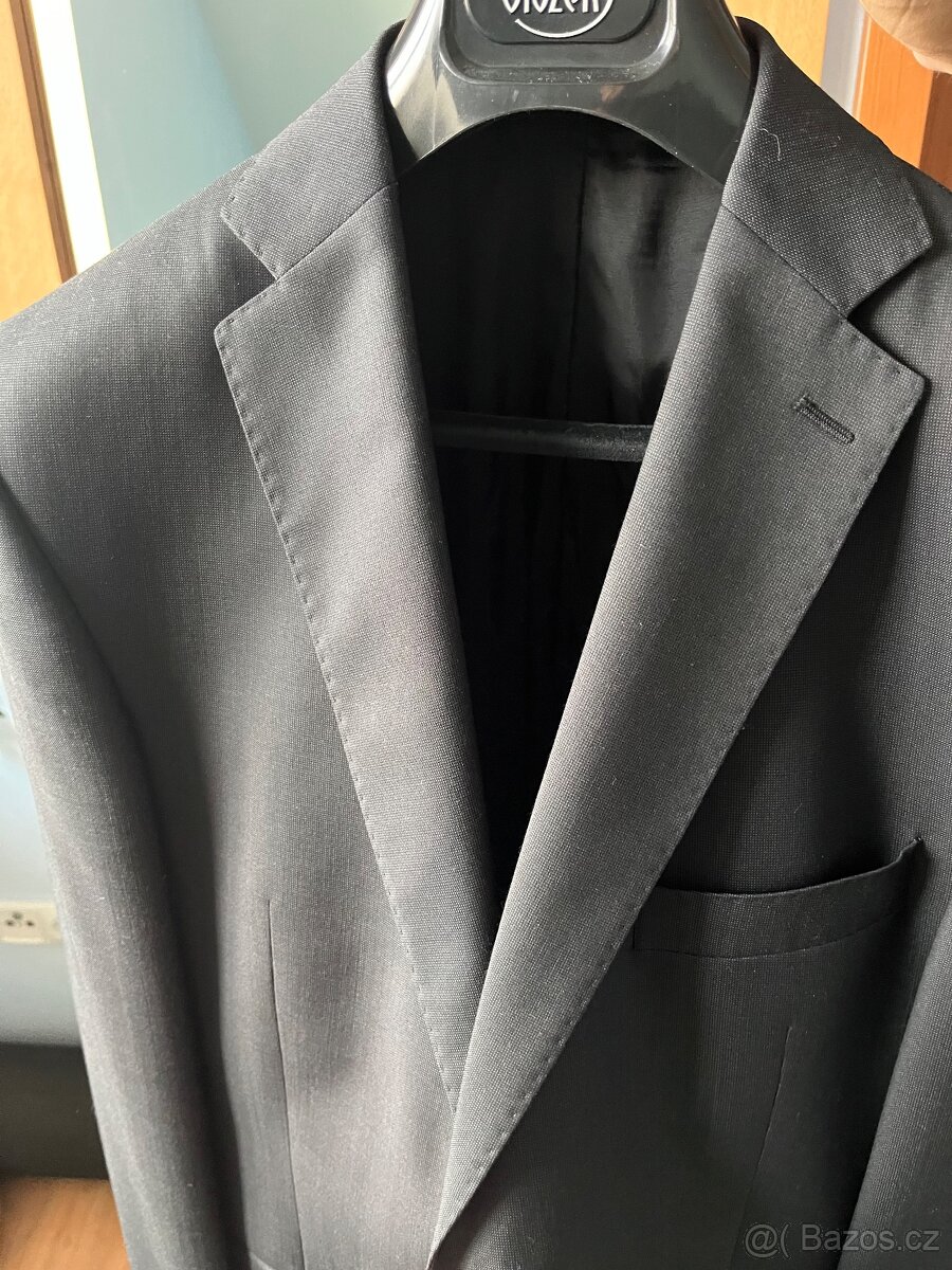 Blažek pánský oblek - 4