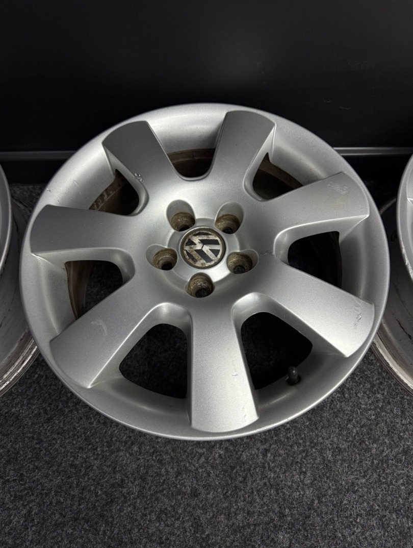 Alu VW 5x100 16” 1C0601025H - 4