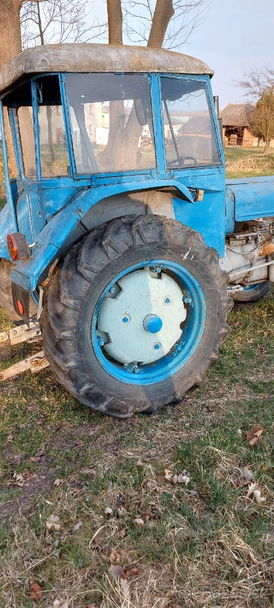 Traktor Zetor 3011 major - 4