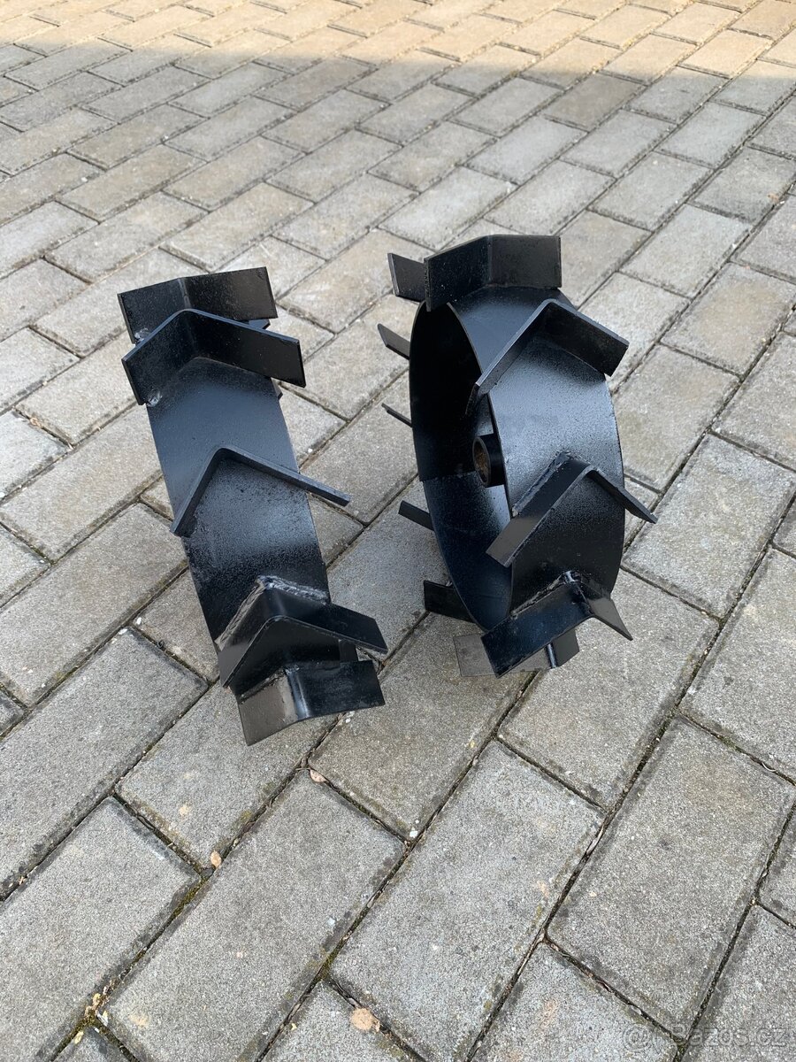 ŠÍPOVÁ KOLA Moutfield - 4