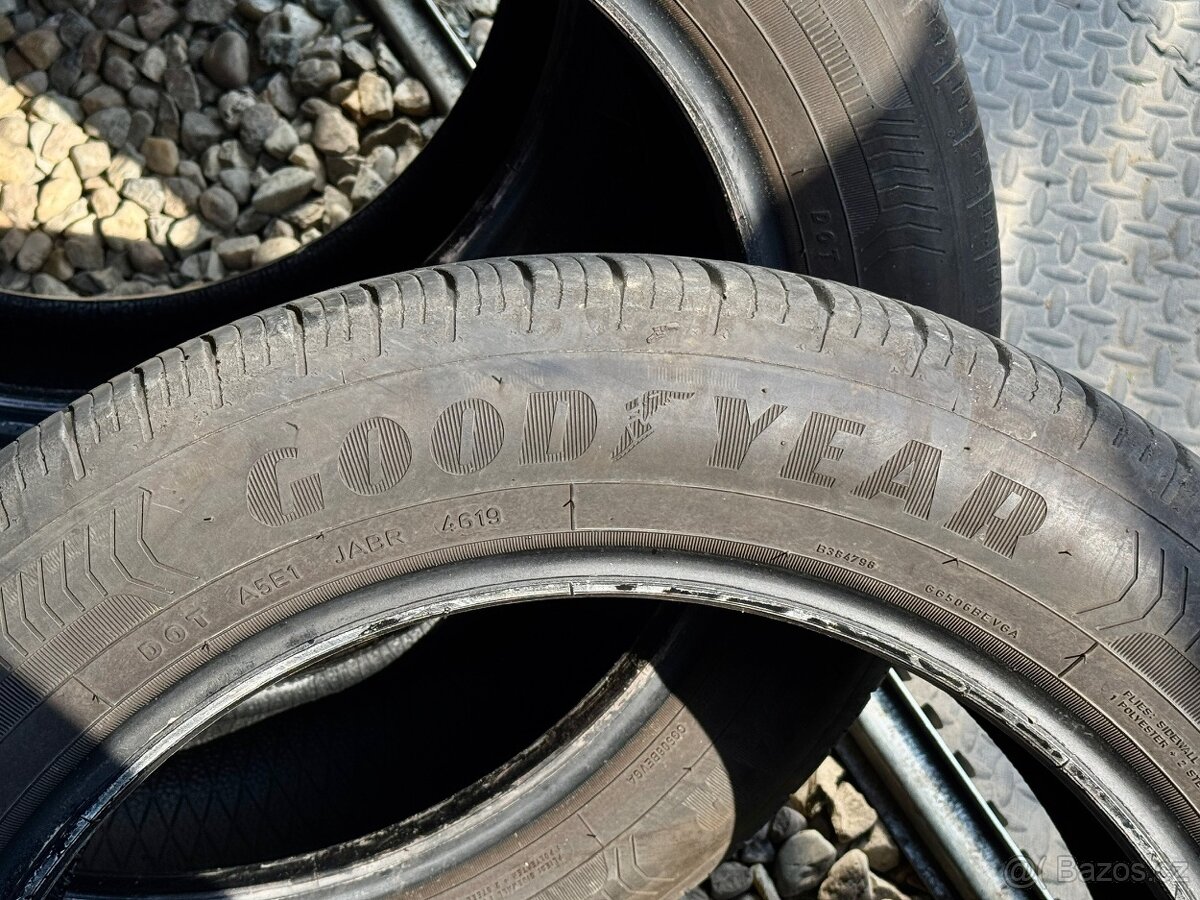 205/55/17 - Goodyear letní pár pneu - 4
