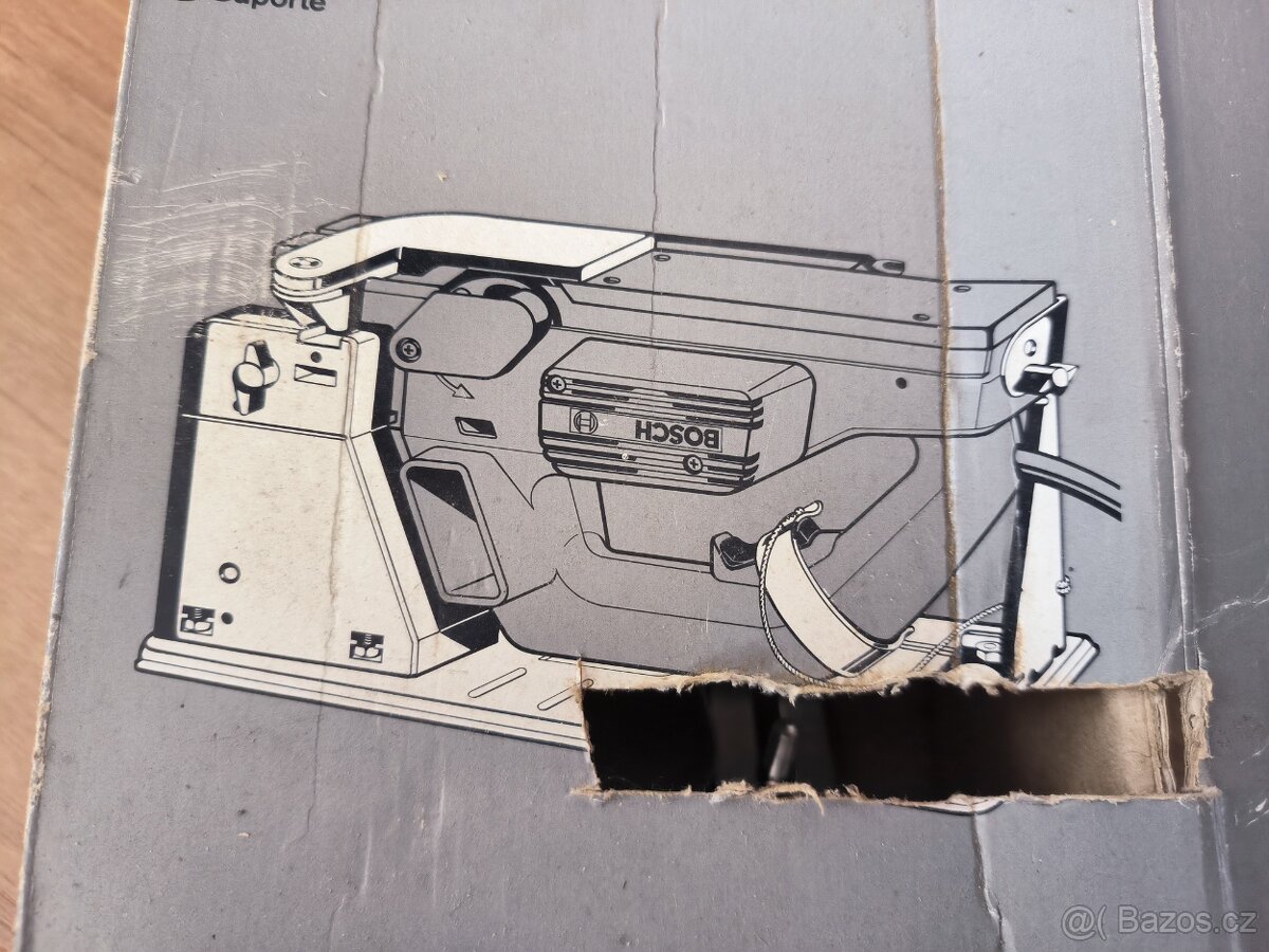 Elektrický hoblík se stativem Bosch - 4