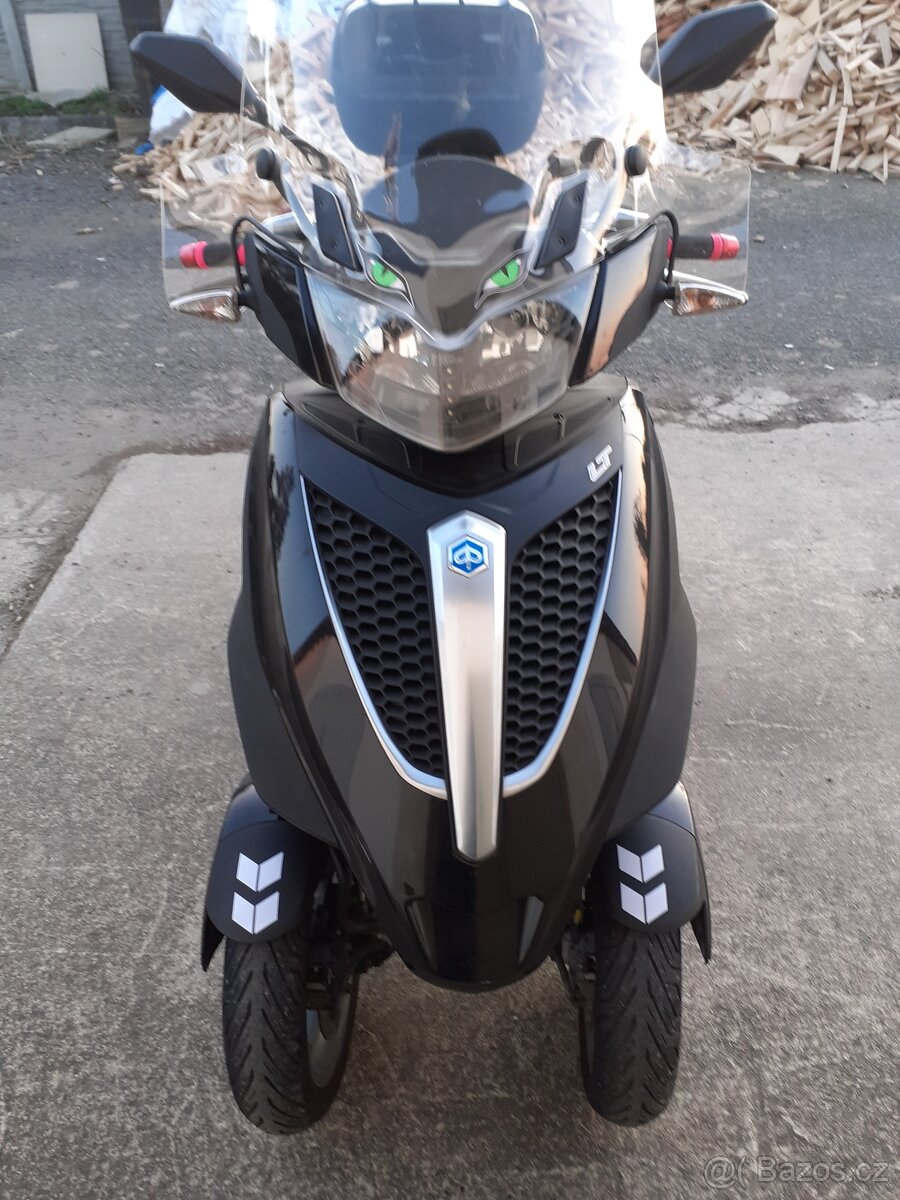 Piaggio 300 MP3 Yourban - 4
