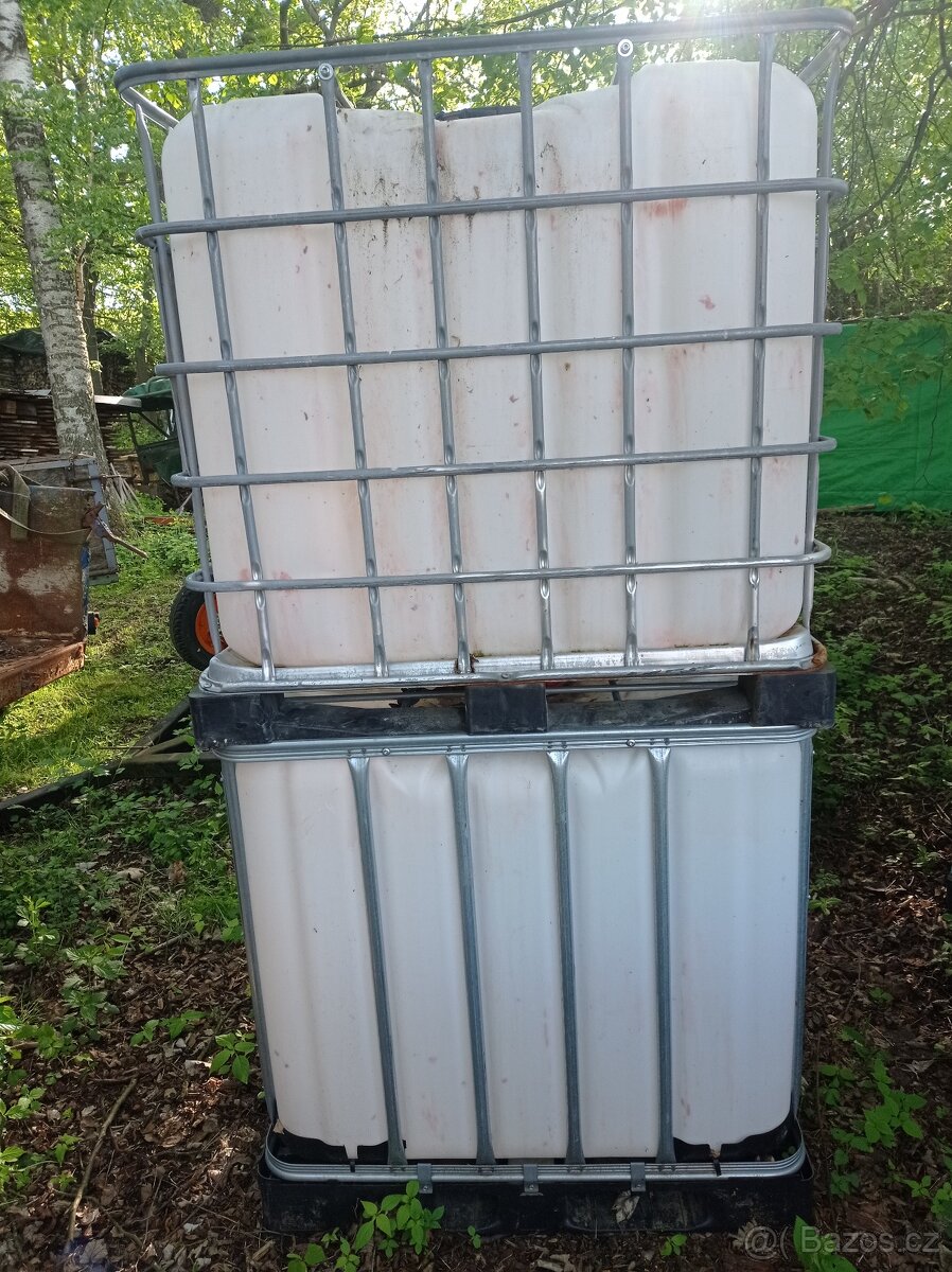 IBC nádrž 1000 l - 4