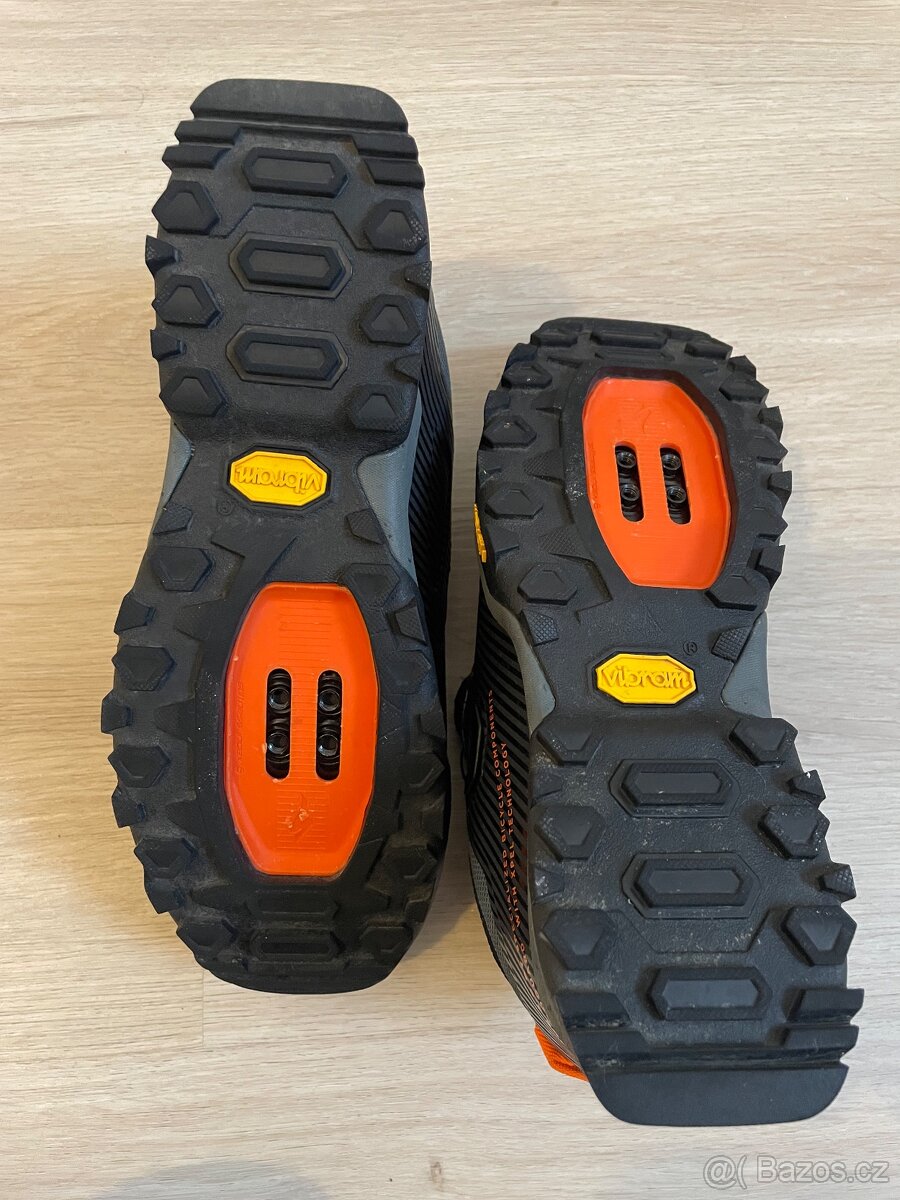 Specialized RIME2.0 HYDROGUARD vel.38 - 4