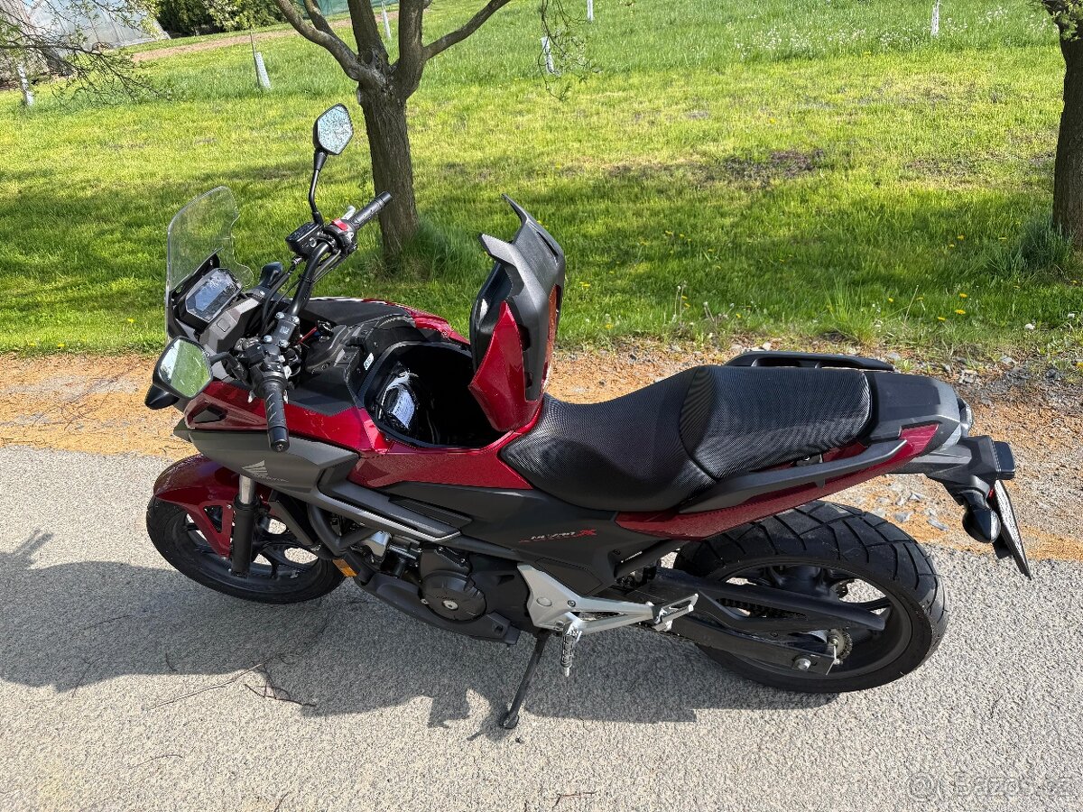 NC750X - 4