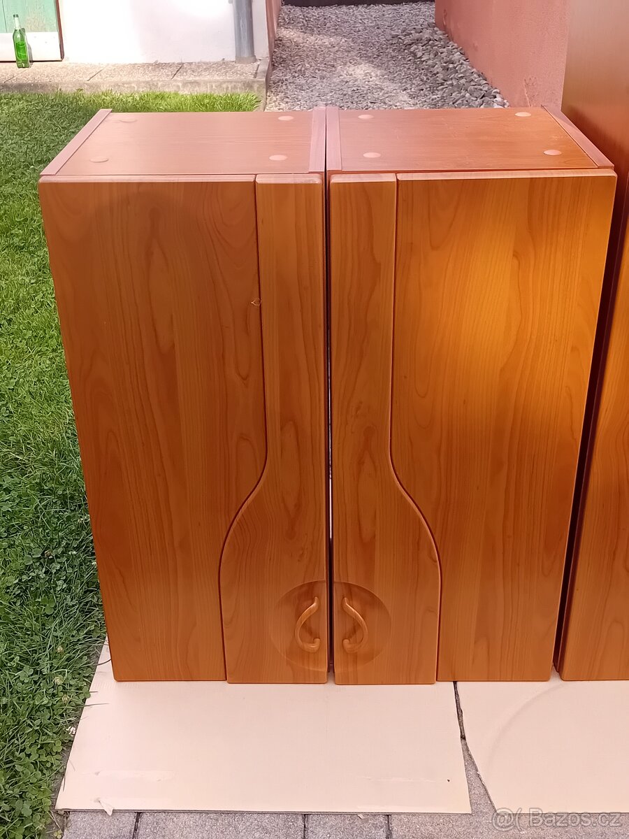 Horní kuchyňské skříňky - 4