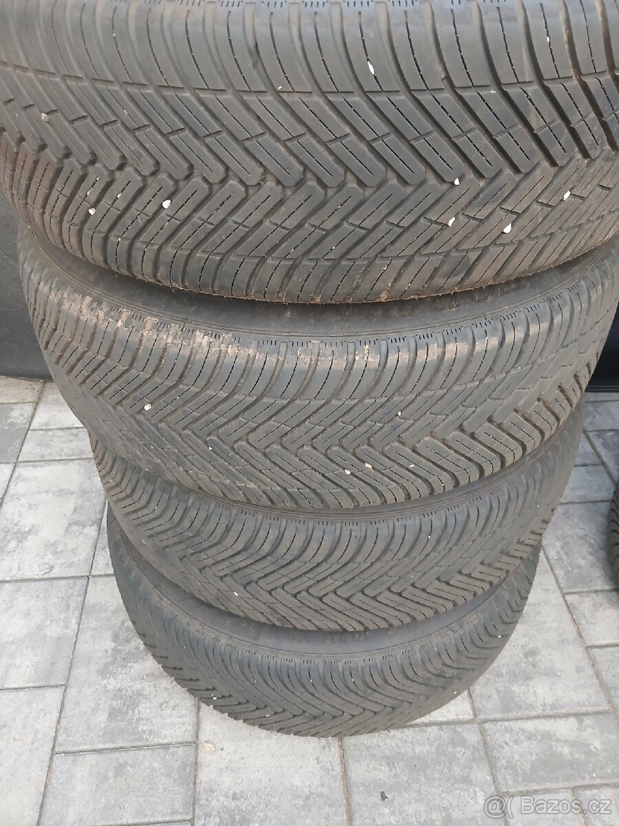 215/65R16 Audi Allroad - 4