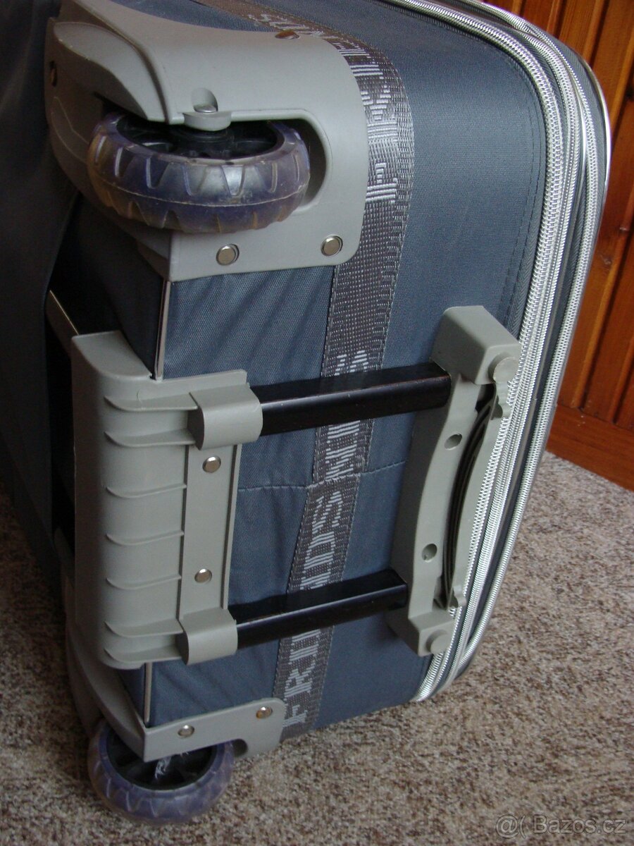 cestovní kufr - 4