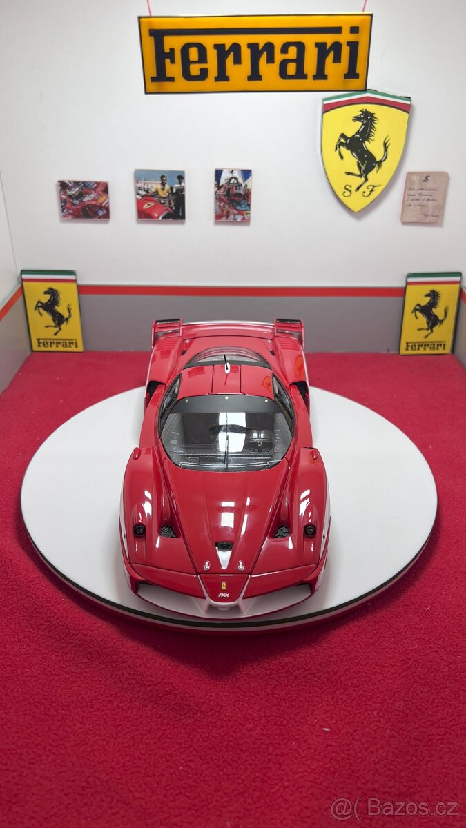 Ferrari FXX Evoluzione 1:18 Hot Wheels Elite - 4