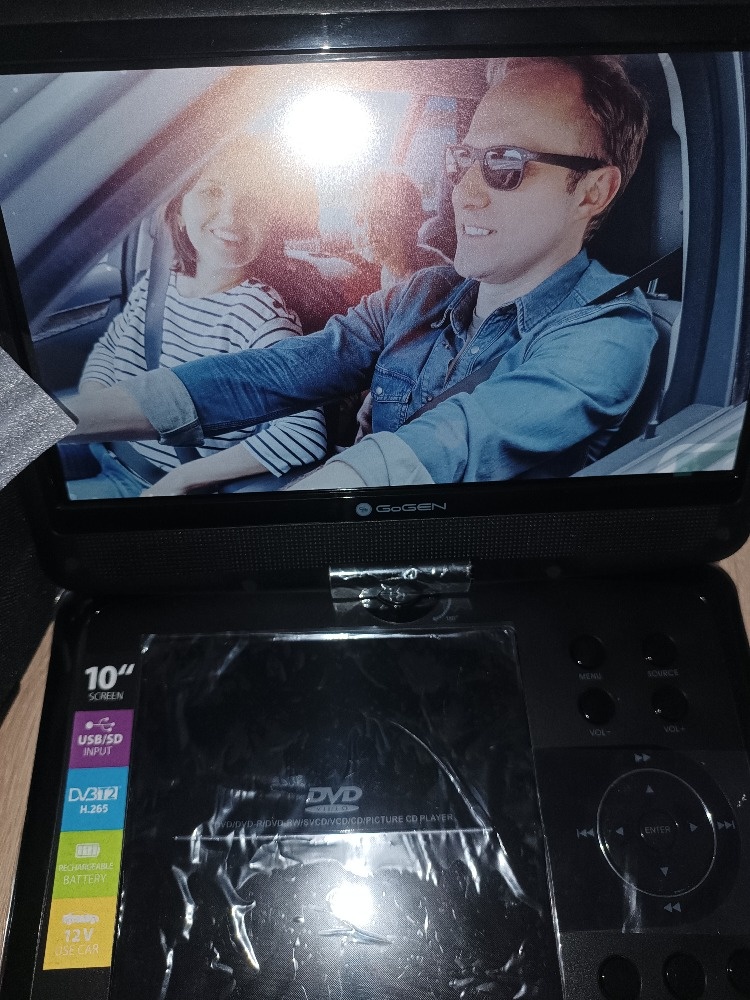 Přenosný DVD přehrávač s DVB - T2 tunerem - 4