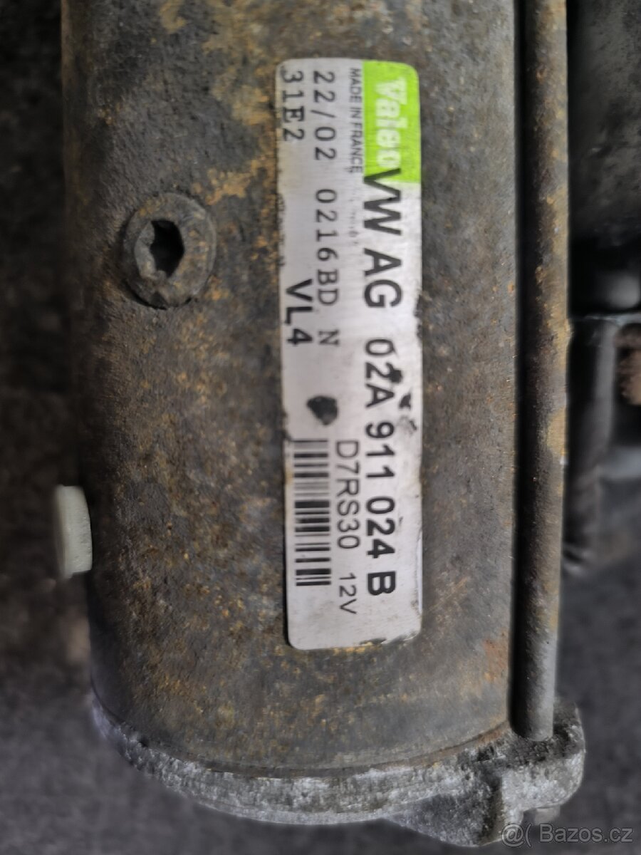 Startér VW AG 02A911024B ( Valeo D7RS30) - 4