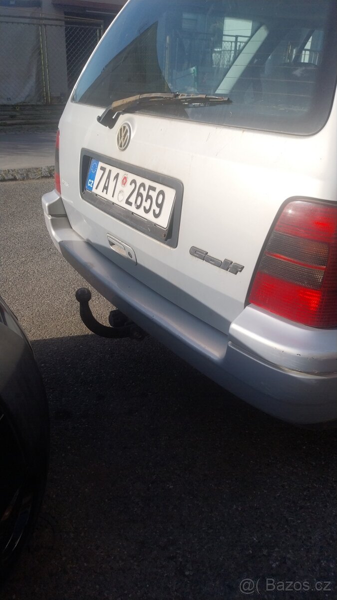 VW Golf Variant - 4