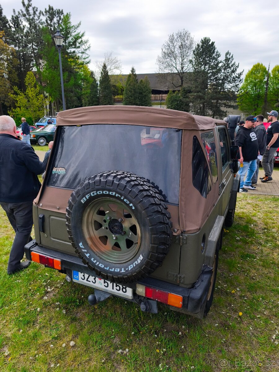 Suzuki Samurai rv. 94 Španělsko - 4