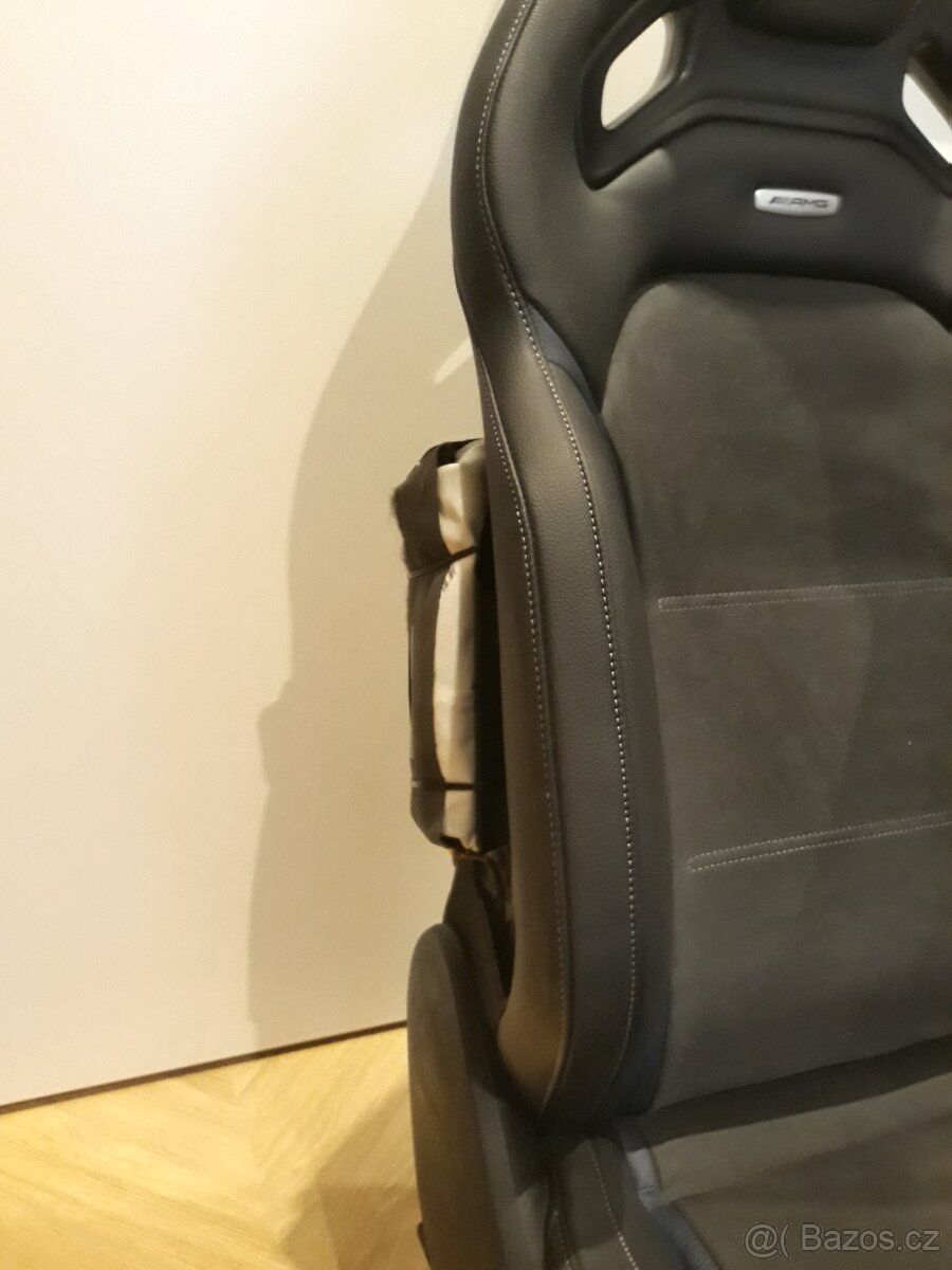 Športové sedadlá AMG - 4