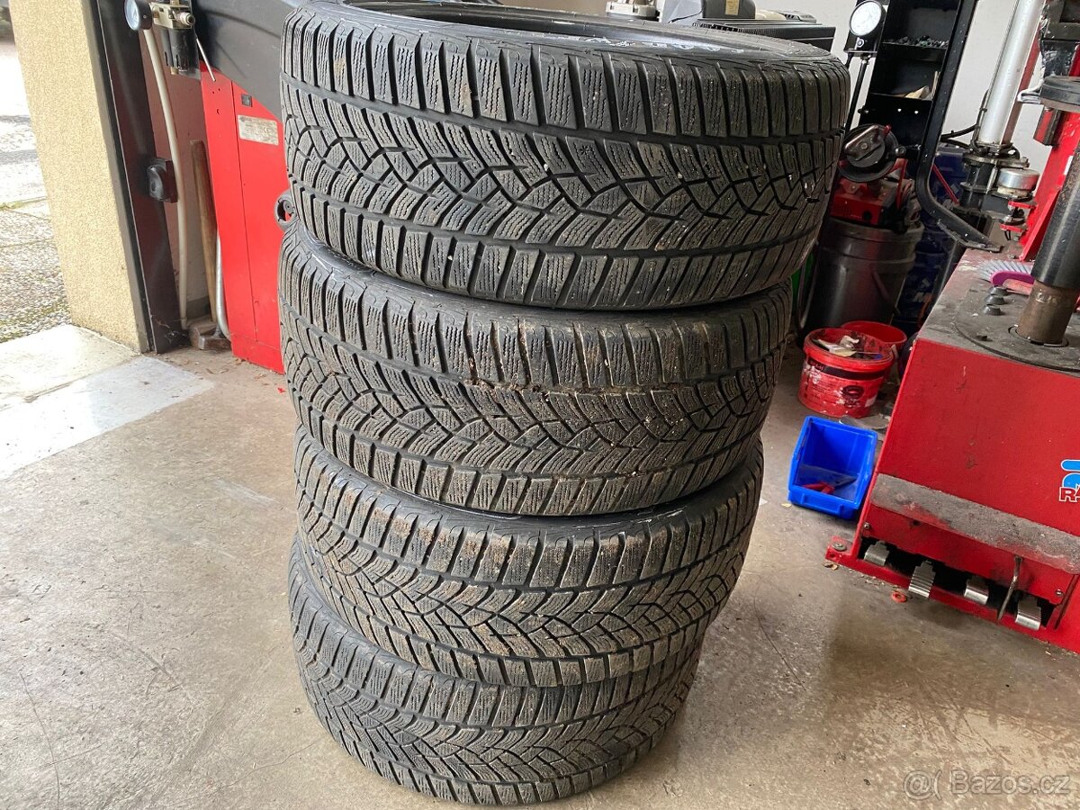 Zimní Pneu Goodyear R 18" - 4