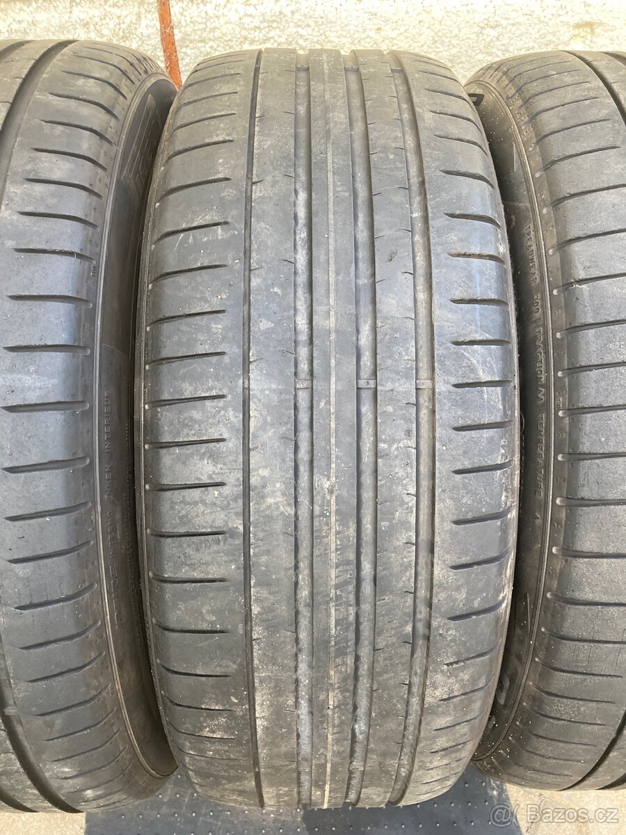 Letní sada pneu 225/45/19 Pirelli Pzero - 4