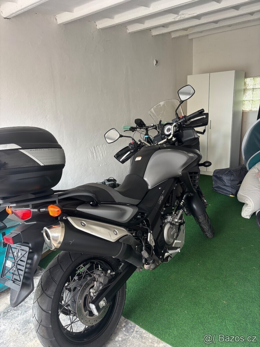 Suzuki V-Storm DL650 XT - 4