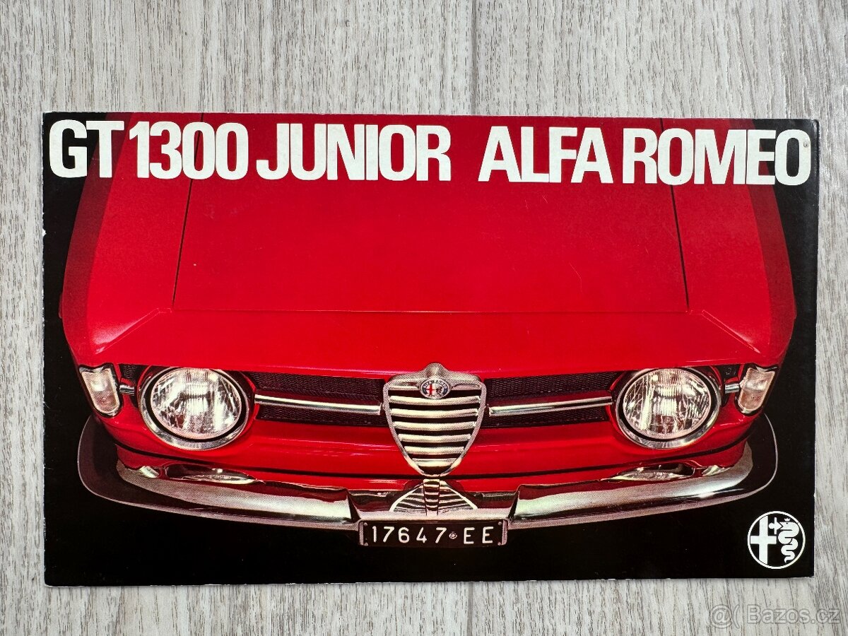 Alfa Romeo 1300 Junior, 1750 Saloon - 4